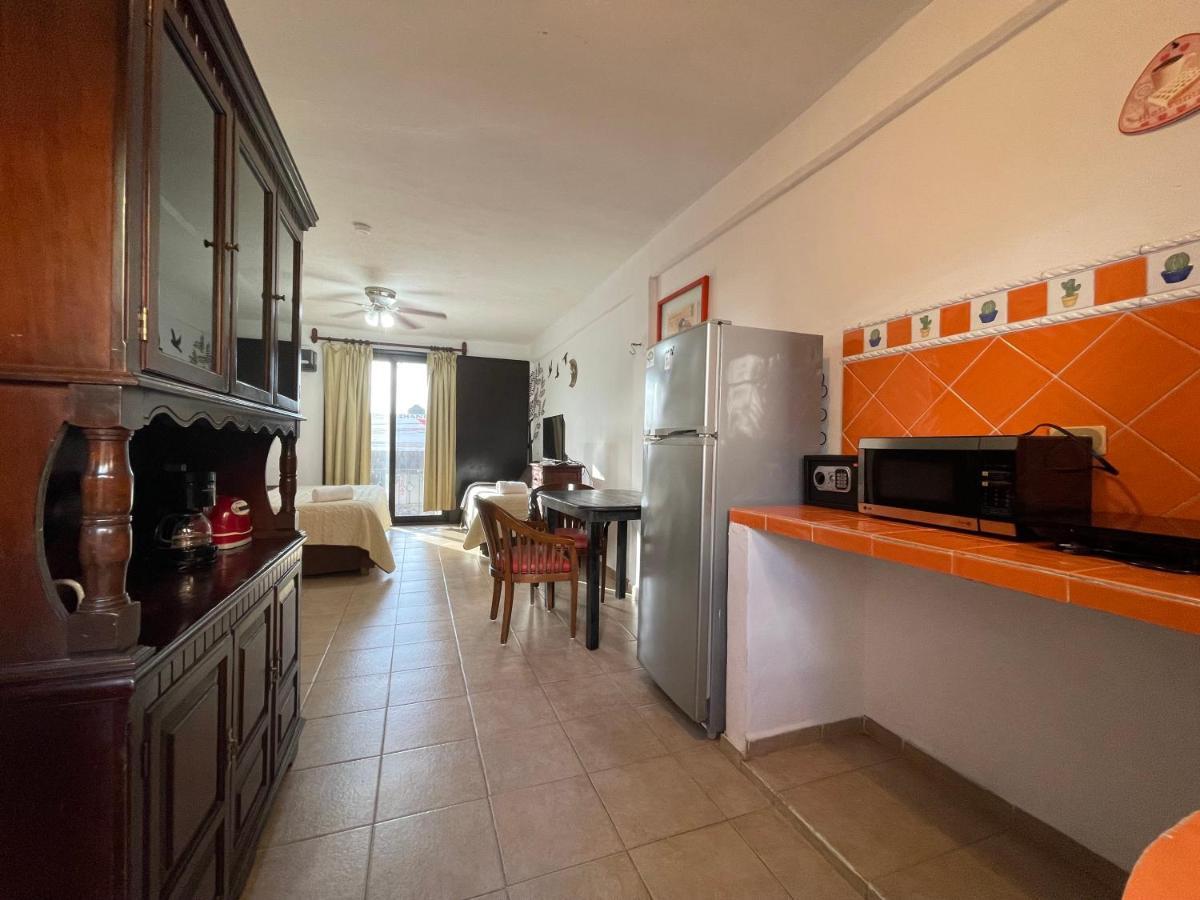 Suites Fenicia Playa del Carmen Exterior foto