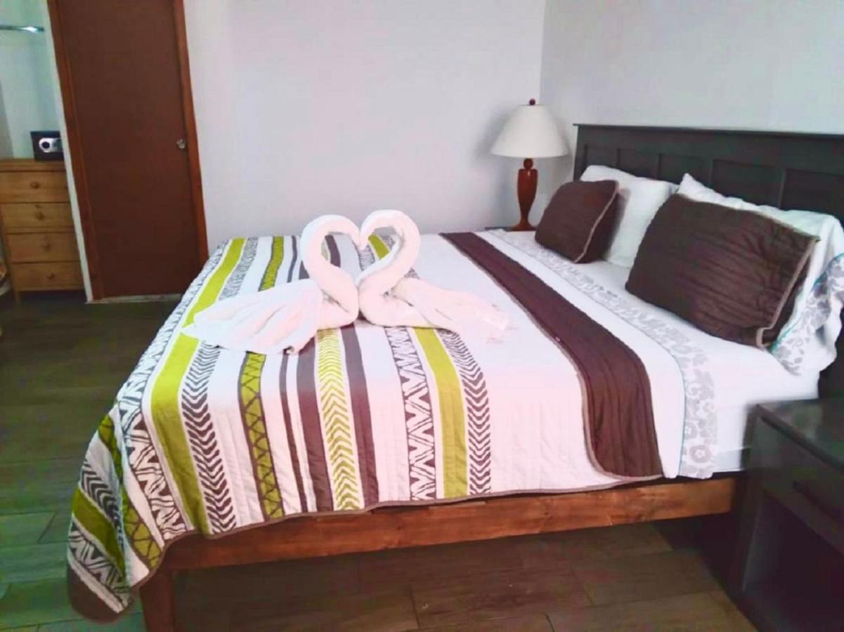 Suites Fenicia Playa del Carmen Exterior foto