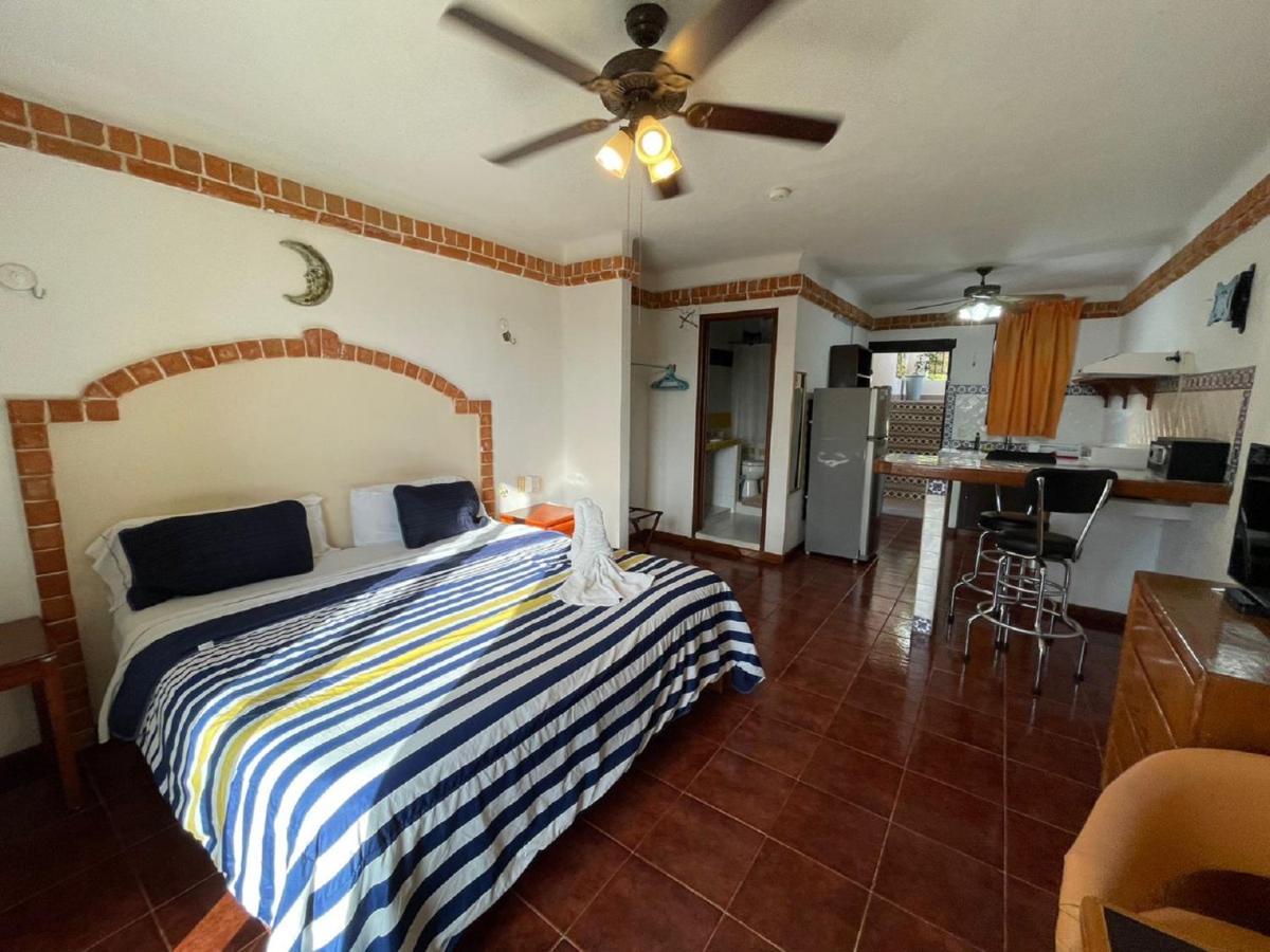 Suites Fenicia Playa del Carmen Exterior foto