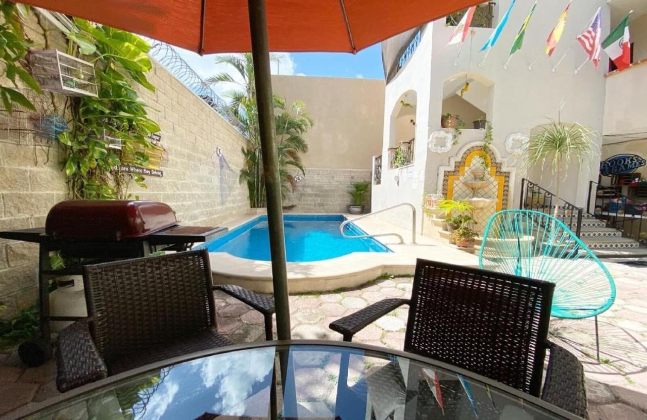 Suites Fenicia Playa del Carmen Exterior foto