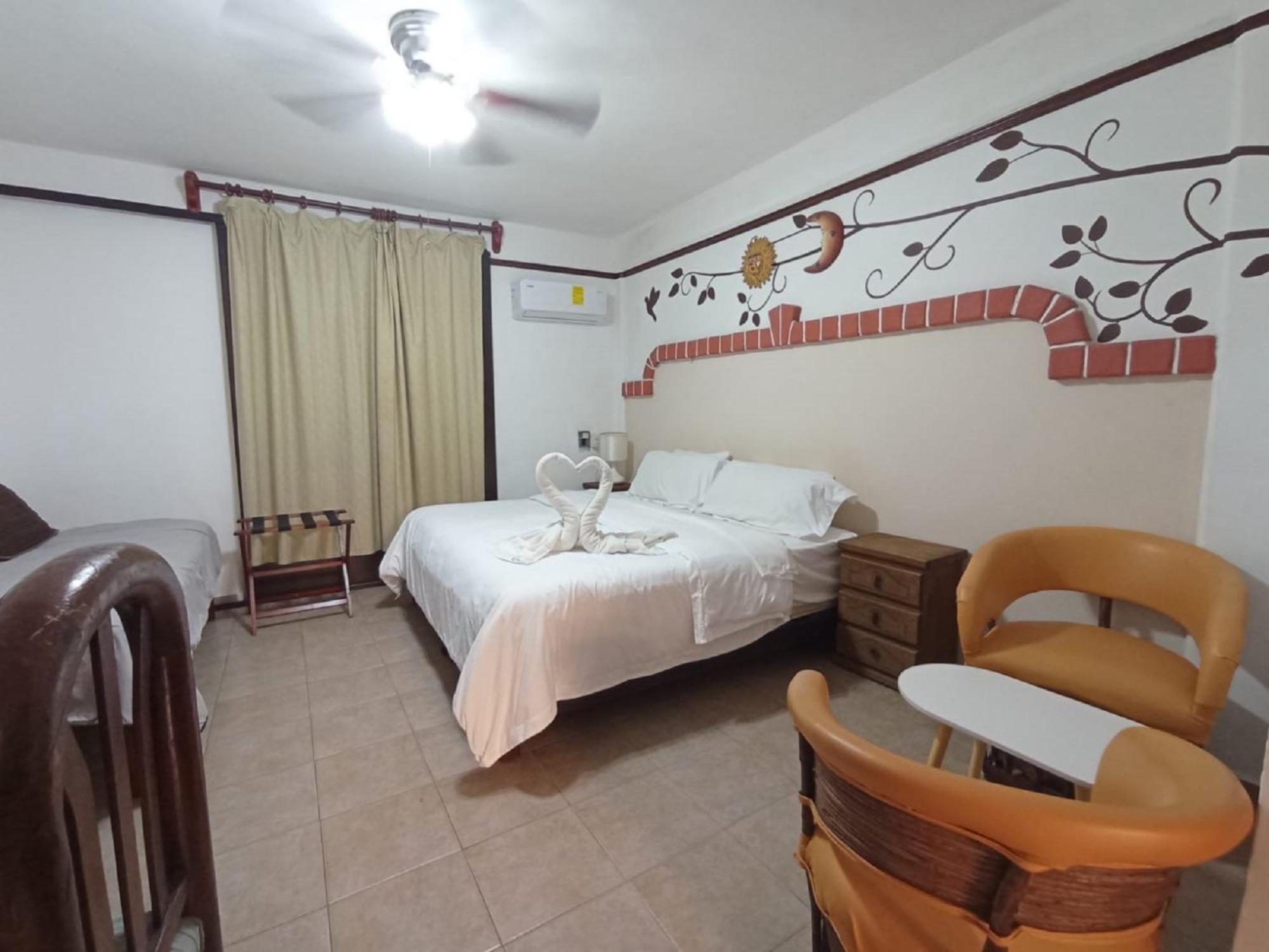 Suites Fenicia Playa del Carmen Exterior foto