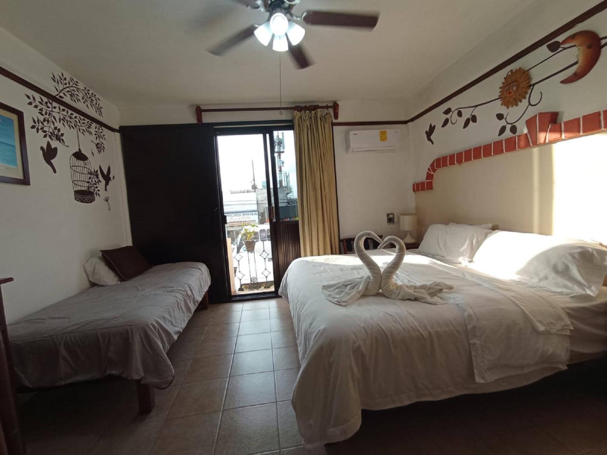 Suites Fenicia Playa del Carmen Exterior foto